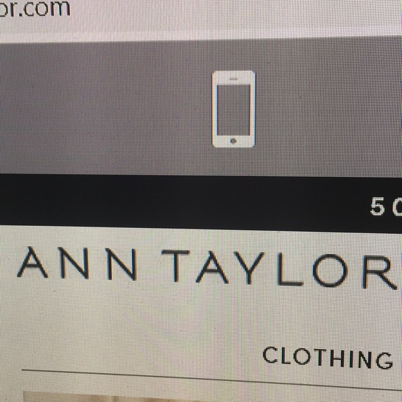 ANN Taylor Ladies Blouse navy and white SILK - Picture 2 of 6
